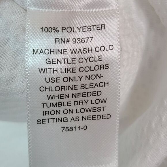 NWT XL Xersion White Funnel Neck active sweatshirt - Picture 3 of 10